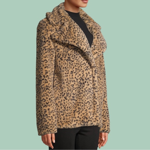 Kendal + Kylie Jenner Women's faux fur Animal print jacket - Picture 10 of 13